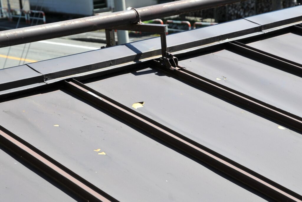 トタン屋根塗装